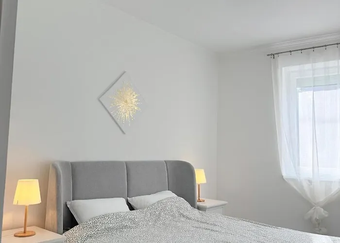 Aranyszarny Apartmán Gyula